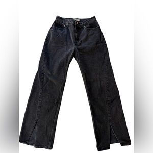 Abercrombie Curve Love The ‘90 Relaxed Jean / High Rise in Black | Women’s 28